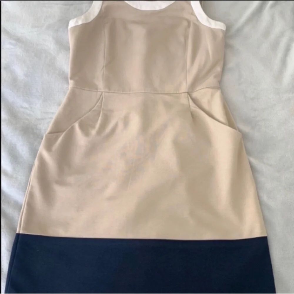 Tommy Hilfiger Sleeveless Tan & Navy Dress - Picture 9 of 12